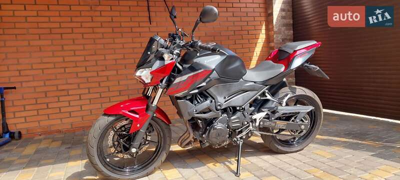 Мотоцикл Без обтекателей (Naked bike) Kawasaki Z 400 2019 в 