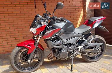Мотоцикл Без обтекателей (Naked bike) Kawasaki Z 400 2019 в 