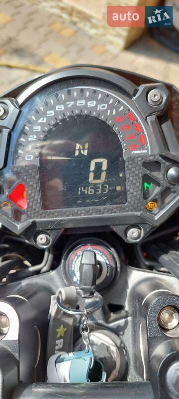 Мотоцикл Без обтекателей (Naked bike) Kawasaki Z 400 2019 в Черноморске фото 6 Мотоцикл Без обтекателей (Naked bike) Kawasaki Z 400 2019 в Черноморске