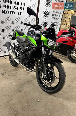 Мотоцикл Без обтекателей (Naked bike) Kawasaki Z 400 2021 в Житомире