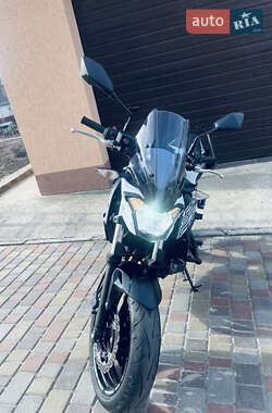 Мотоцикл Классик Kawasaki Z 650 2019 в 