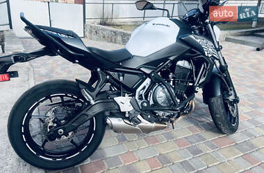 Мотоцикл Классик Kawasaki Z 650 2019 в 