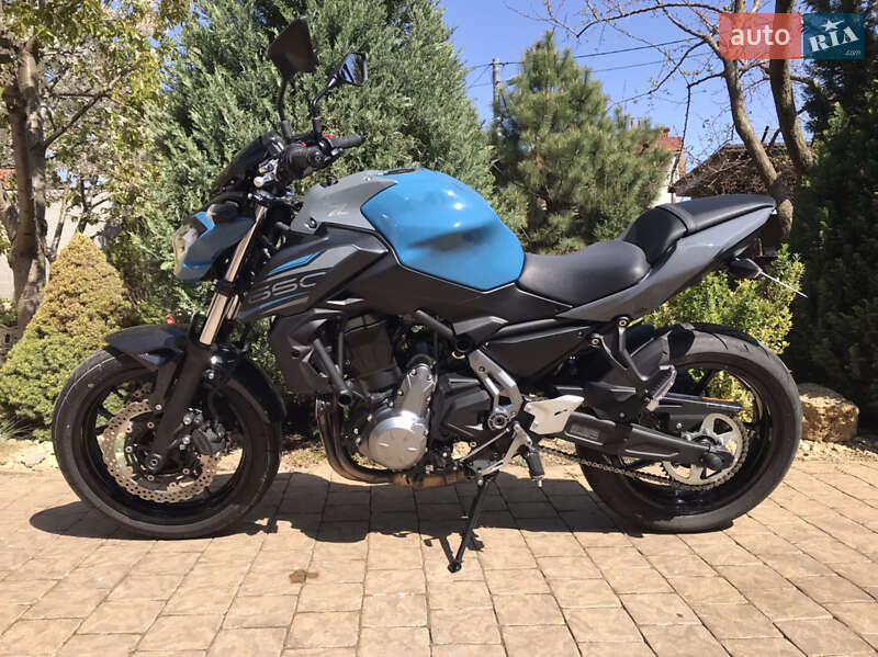 Kawasaki Z 650 2018