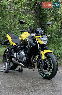 Мотоцикл Без обтекателей (Naked bike) Kawasaki Z 650 2018 в 