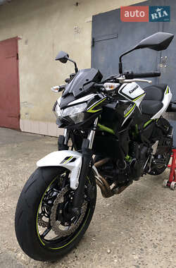 Мотоцикл Без обтікачів (Naked bike) Kawasaki Z 650 2020 в 