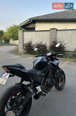 Мотоцикл Классик Kawasaki Z 650 2022 в 