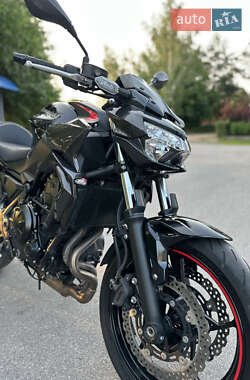 Мотоцикл Классик Kawasaki Z 650 2022 в 
