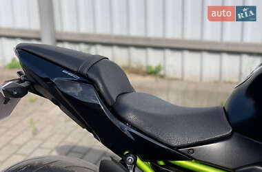 Мотоцикл Без обтекателей (Naked bike) Kawasaki Z 650 2018 в 