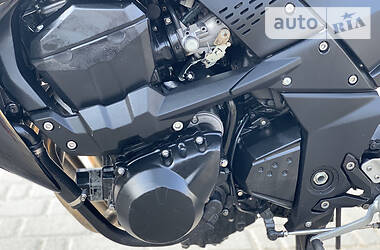 Мотоцикл Без обтекателей (Naked bike) Kawasaki Z 750 2011 в 