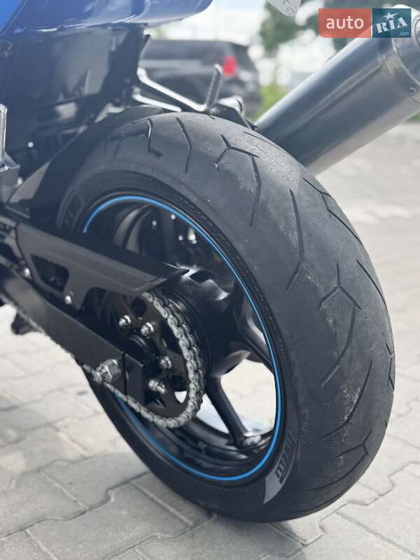 Мотоцикл Без обтекателей (Naked bike) Kawasaki Z 750 2005 в Ровно