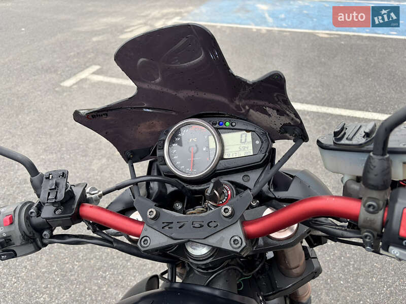 Мотоцикл Без обтекателей (Naked bike) Kawasaki Z 750R 2011 в Виннице