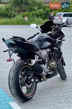 Мотоцикл Спорт-туризм Kawasaki Z 750S 2005 в 