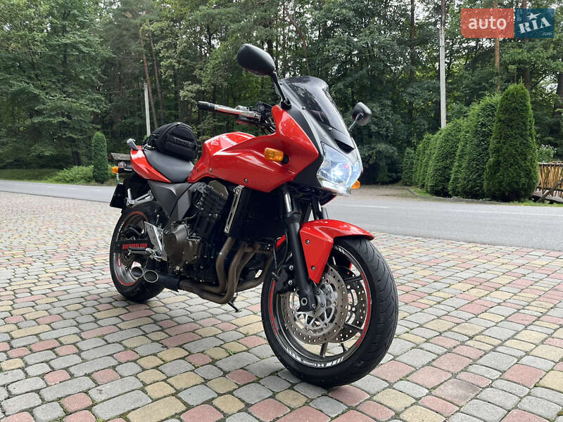 Kawasaki Z 750S 2005