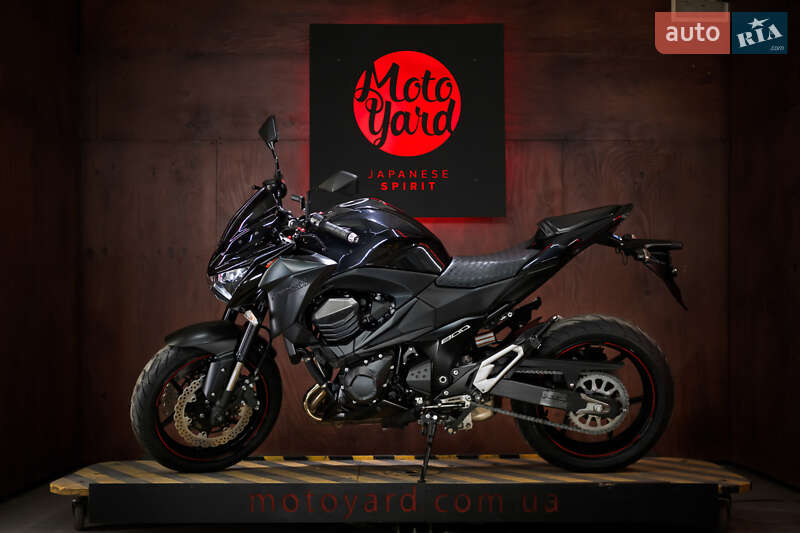 Kawasaki Z 800 2010