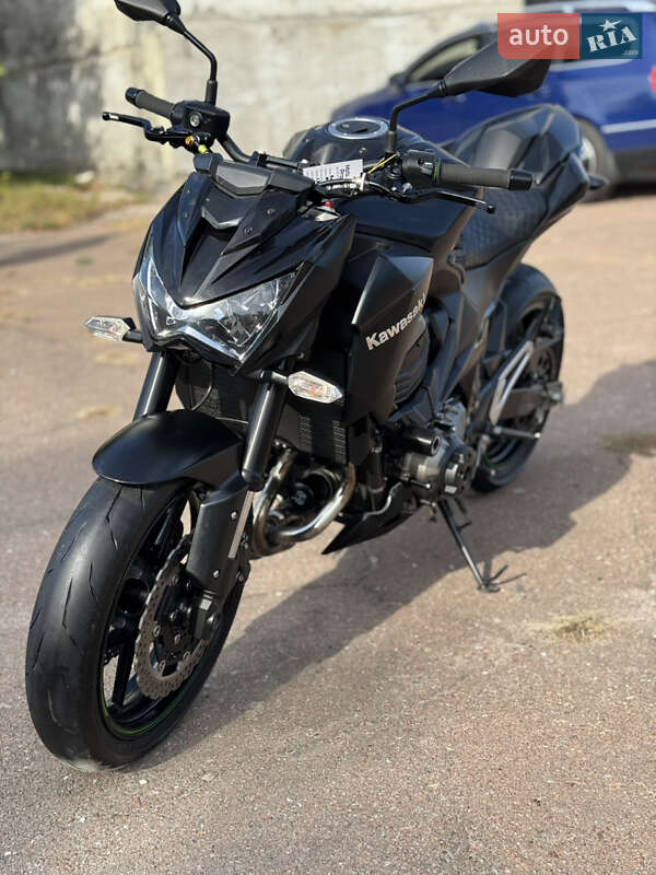 Мотоцикл Без обтекателей (Naked bike) Kawasaki Z 800 2013 в Сновске