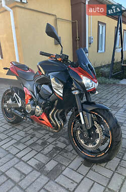 Мотоцикл Без обтекателей (Naked bike) Kawasaki Z 800 2013 в Золотоноше