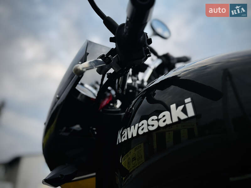 Мотоцикл Классик Kawasaki Z 900RS 2020 в Киеве фото 12 Мотоцикл Классик Kawasaki Z 900RS 2020 в Киеве