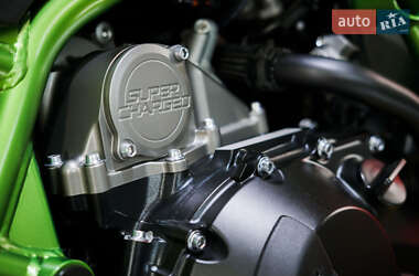 Спортбайк Kawasaki Z H2 2020 в 