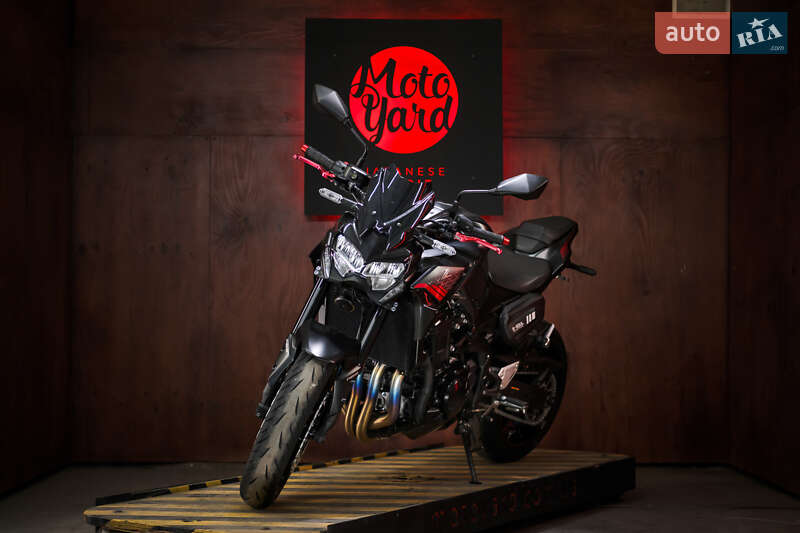 Мотоцикл Без обтікачів (Naked bike) Kawasaki Z900 2020 в Дніпрі