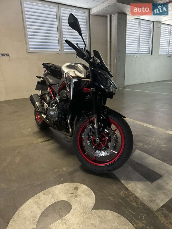 Мотоцикл Без обтікачів (Naked bike) Kawasaki Z900 2019 в Вінниці