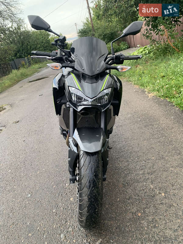 Спортбайк Kawasaki Z900 2018 в Смілі