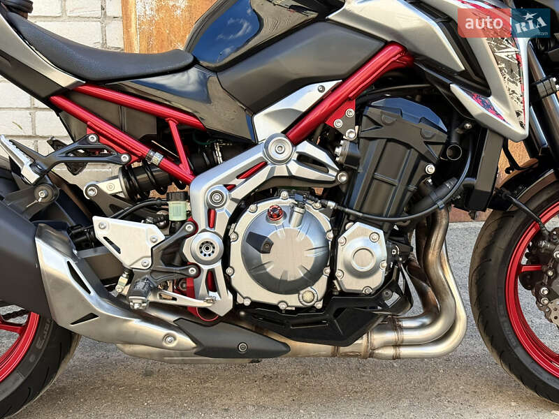 Мотоцикл Без обтекателей (Naked bike) Kawasaki Z900 2018 в Днепре фото 18 Мотоцикл Без обтекателей (Naked bike) Kawasaki Z900 2018 в Днепре