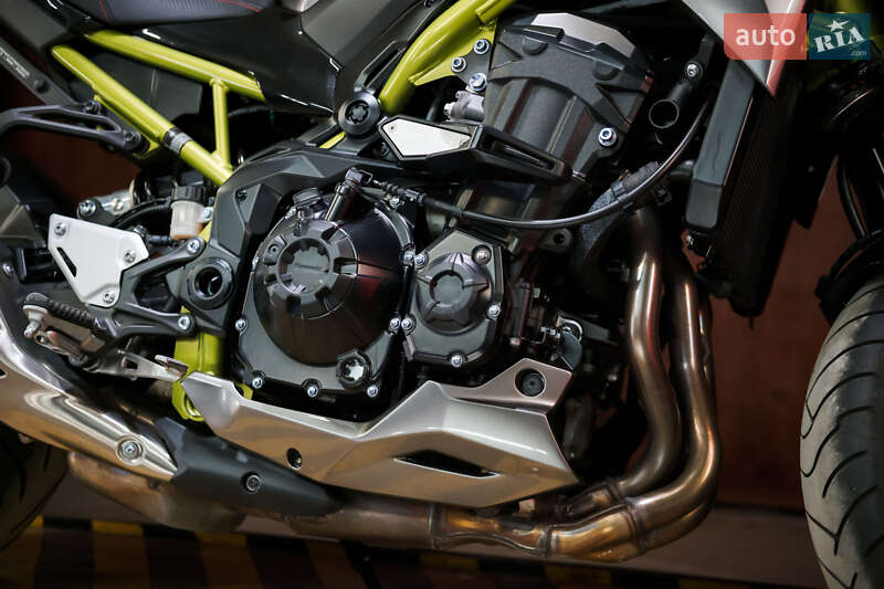 Мотоцикл Без обтікачів (Naked bike) Kawasaki Z900 2020 в Дніпрі