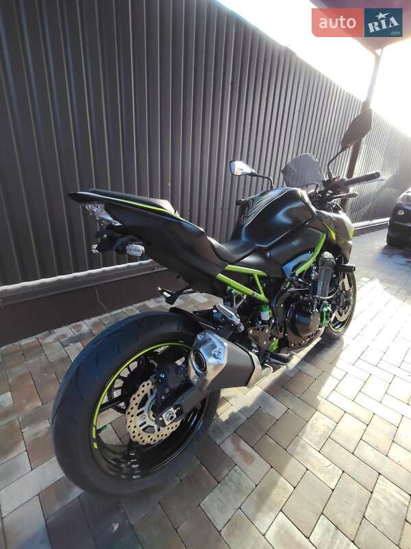 Мотоцикл Без обтекателей (Naked bike) Kawasaki Z900 2021 в Белогородке фото 3 Мотоцикл Без обтекателей (Naked bike) Kawasaki Z900 2021 в Белогородке