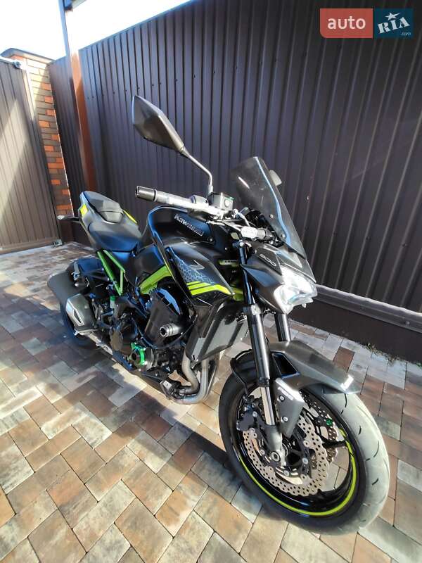 Мотоцикл Без обтекателей (Naked bike) Kawasaki Z900 2021 в Белогородке фото 11 Мотоцикл Без обтекателей (Naked bike) Kawasaki Z900 2021 в Белогородке