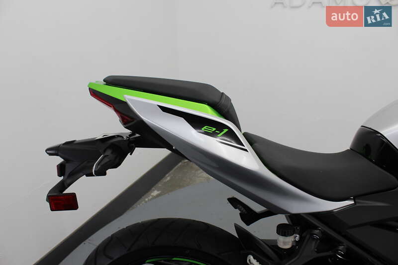 Мотоцикл Без обтекателей (Naked bike) Kawasaki Z 2024 в Гнивани