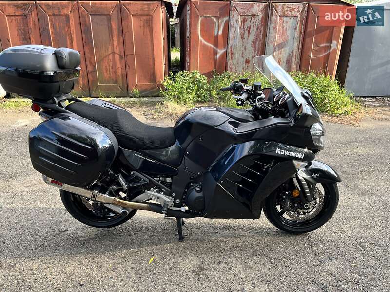 Мотоцикл Спорт-туризм Kawasaki ZG 1400 2015 в Львове фото 12 Мотоцикл Спорт-туризм Kawasaki ZG 1400 2015 в Львове