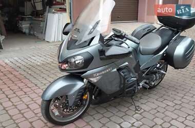 Мотоцикл Спорт-туризм Kawasaki ZG 1400 2007 в 