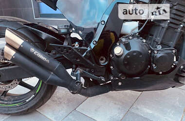 Мотоцикл Спорт-туризм Kawasaki ZR 2004 в 