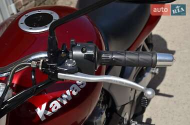 Мотоцикл Классик Kawasaki ZR 2001 в 
