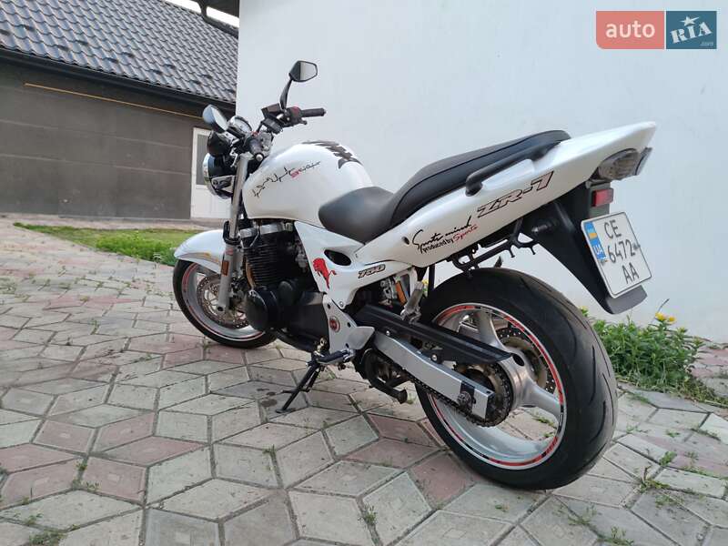 Мотоцикл Без обтекателей (Naked bike) Kawasaki ZR 2001 в Кельменцах фото 3 Мотоцикл Без обтекателей (Naked bike) Kawasaki ZR 2001 в Кельменцах