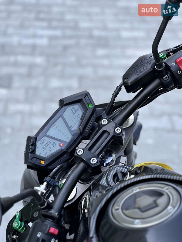 Мотоцикл Без обтекателей (Naked bike) Kawasaki ZR 2015 в Львове фото 13 Мотоцикл Без обтекателей (Naked bike) Kawasaki ZR 2015 в Львове