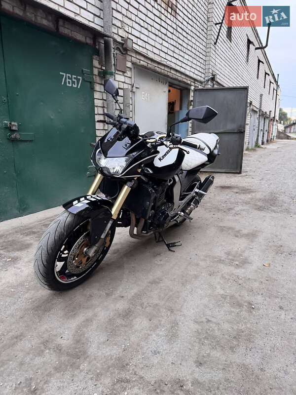 Kawasaki ZR 2005 Kawasaki ZR 2005