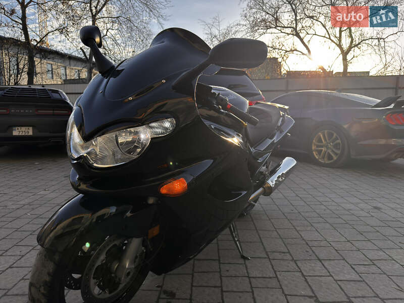 Спортбайк Kawasaki ZX 12R 2002 в Ивано-Франковске фото 27 Спортбайк Kawasaki ZX 12R 2002 в Ивано-Франковске