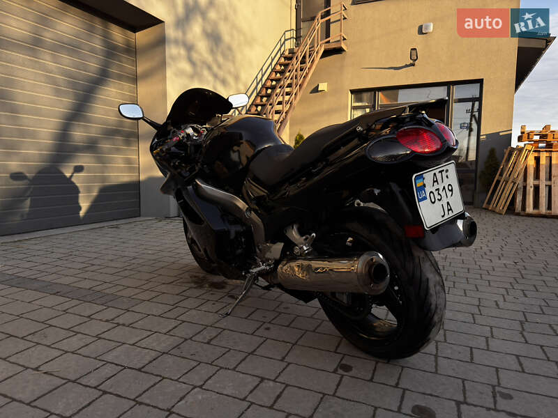 Спортбайк Kawasaki ZX 12R 2002 в Ивано-Франковске фото 34 Спортбайк Kawasaki ZX 12R 2002 в Ивано-Франковске