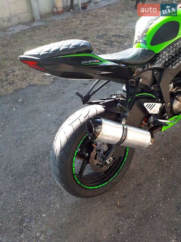 Спортбайк Kawasaki ZX 6R 636 2015 в Одессе