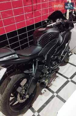 Спортбайк Kawasaki ZX 6R 636 2009 в Харкові