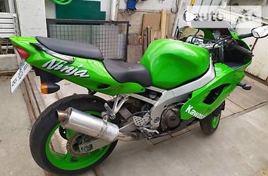 Спортбайк Kawasaki ZX 9R 1998 в Киеве