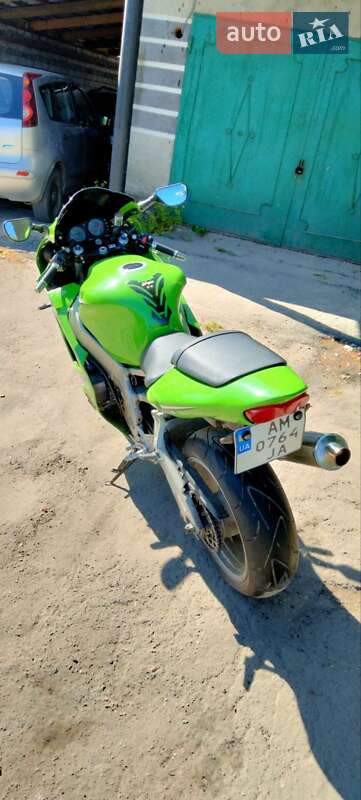 Спортбайк Kawasaki ZX 9R 2005 в Житомирі