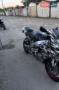Спортбайк Kawasaki ZX 9R 2001 в Львове