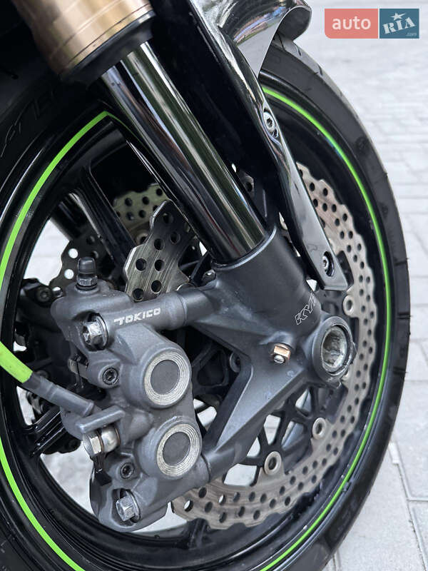 Спортбайк Kawasaki ZX 2008 в Запоріжжі