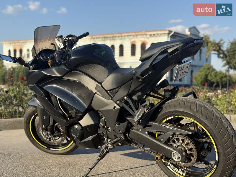 Спортбайк Kawasaki ZX 2018 в Харькове фото 10 Спортбайк Kawasaki ZX 2018 в Харькове