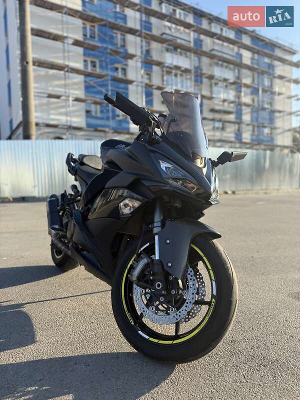 Спортбайк Kawasaki ZX 2018 в Харькове фото 15 Спортбайк Kawasaki ZX 2018 в Харькове