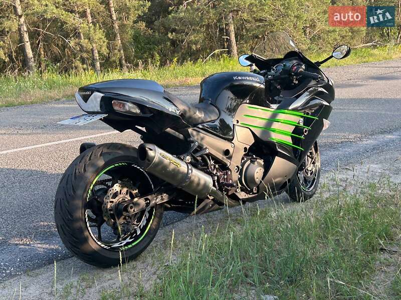 Спортбайк Kawasaki ZZR 1400 2016 в Киеве