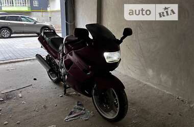 Спортбайк Kawasaki ZZR 400 1992 в 