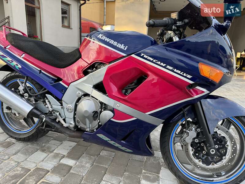 Мотоцикл Спорт-туризм Kawasaki ZZR 600 1993 в Любешові